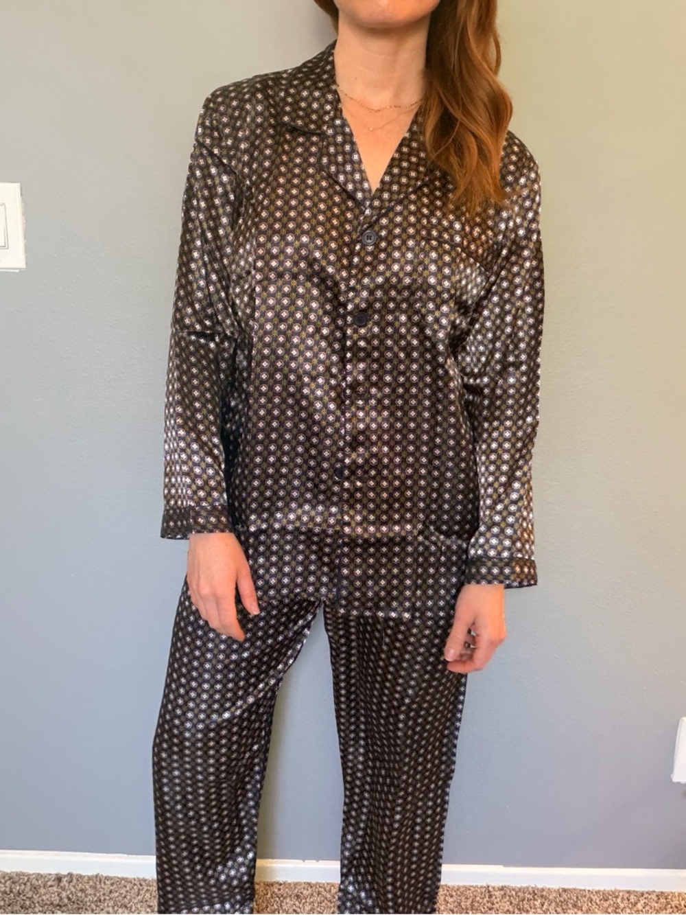 Satin Geometric Pajama Set in navy and white
